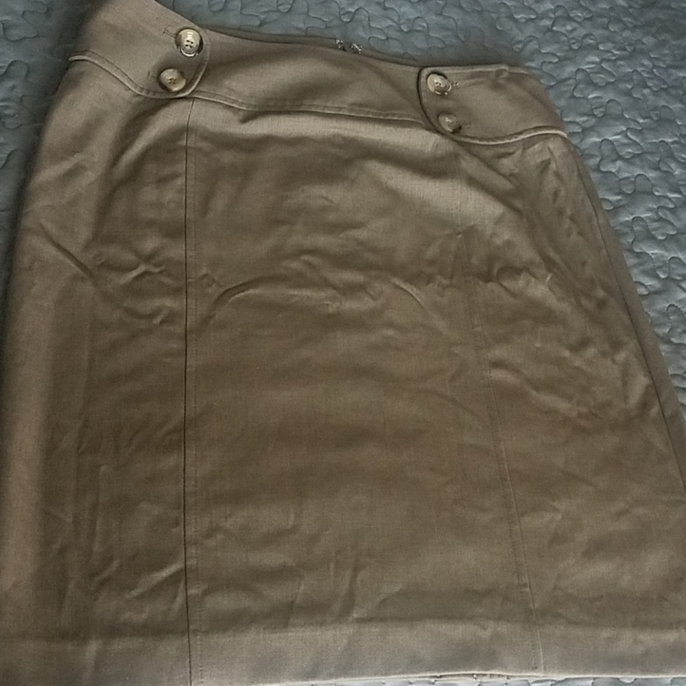 Women skirt